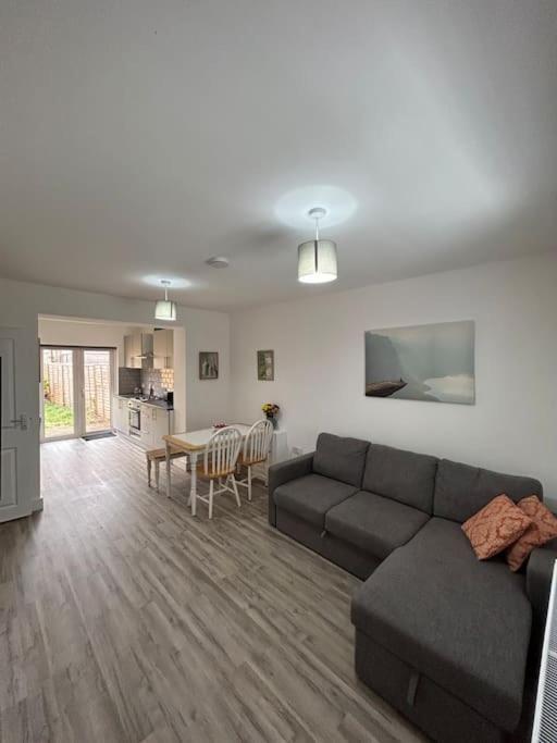 엔필드 Bali Bliss Garden Flat With Parking 아파트 외부 사진